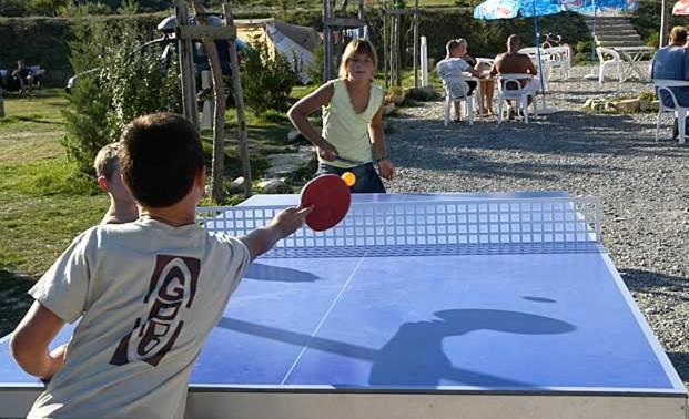 Domaine De Chadeyron Otel Lagorce  Dış mekan fotoğraf