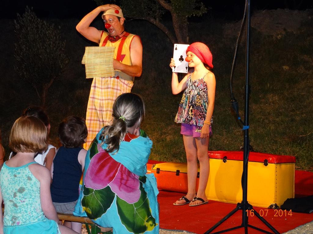Domaine De Chadeyron Otel Lagorce  Dış mekan fotoğraf