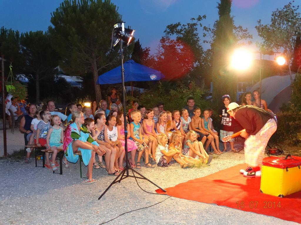 Domaine De Chadeyron Otel Lagorce  Dış mekan fotoğraf
