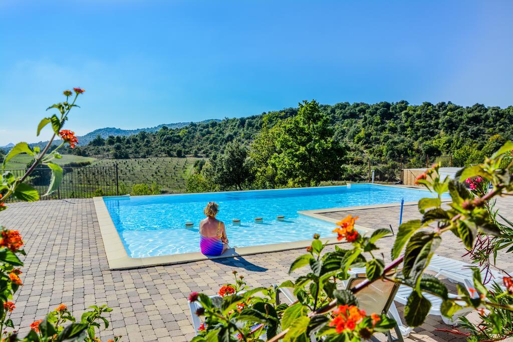 Domaine De Chadeyron Otel Lagorce  Dış mekan fotoğraf